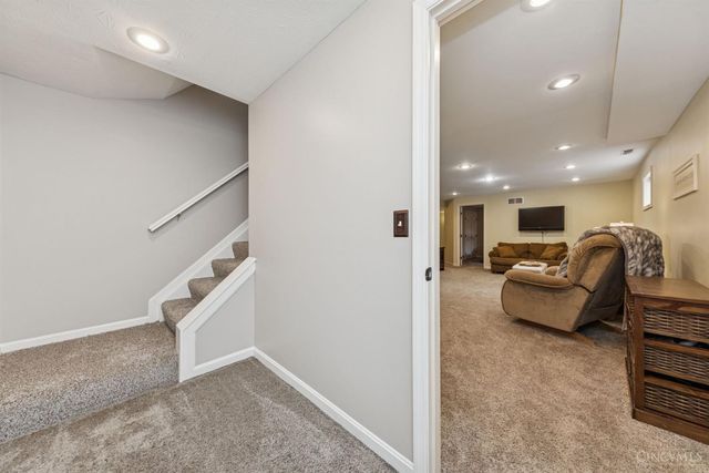 52 Huntington Avenue, Batavia Twp, OH 45102