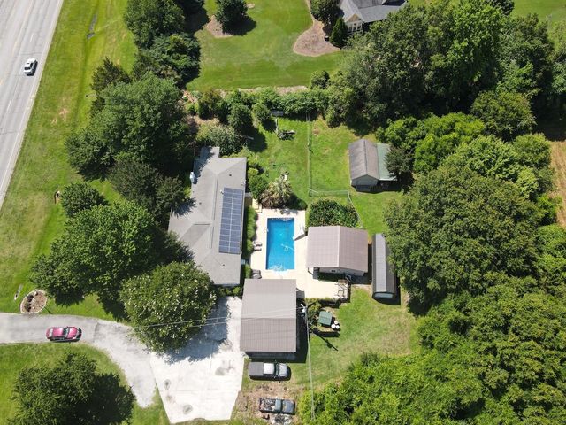 3612 Highway 101, Woodruff, SC 29388