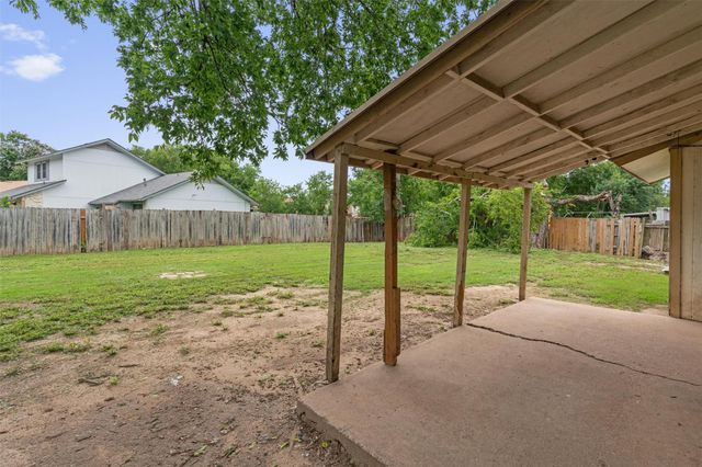12901 Lamplight Village Ave, Austin, TX 78727