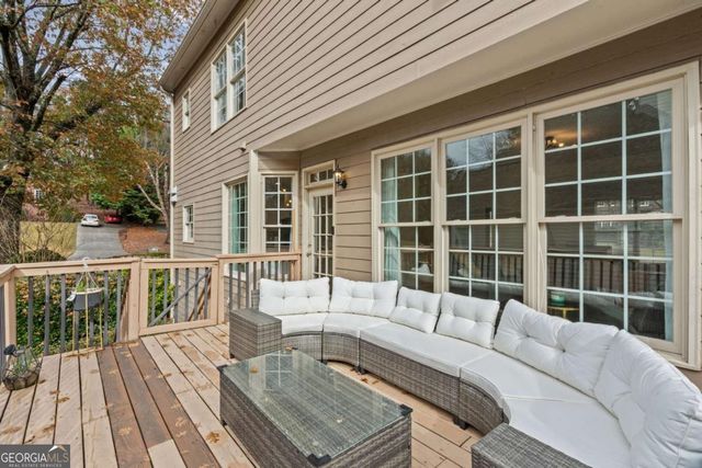 7260 Fawn Lake Drive, Alpharetta, GA 30005