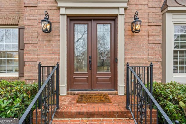 7260 Fawn Lake Drive, Alpharetta, GA 30005