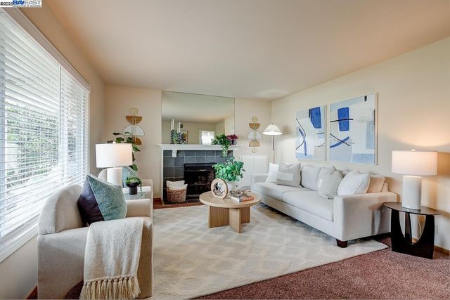 276 Sequoia Ave, South San Francisco, CA 94080