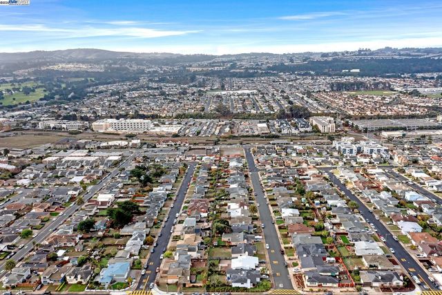 276 Sequoia Ave, South San Francisco, CA 94080