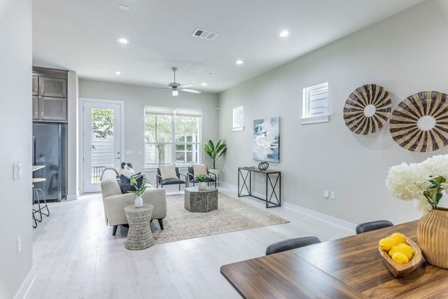3108 E 51st ST 1101, Austin, TX 78723