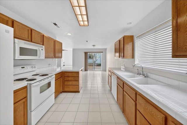 1282 Hamilton Avenue, Seaside, CA 93955