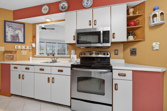 1509 W Mariah Way, Fort Walton Beach, FL 32547