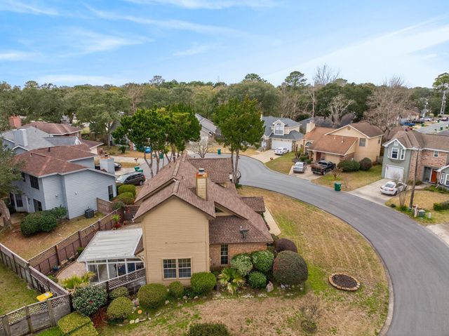 1509 W Mariah Way, Fort Walton Beach, FL 32547