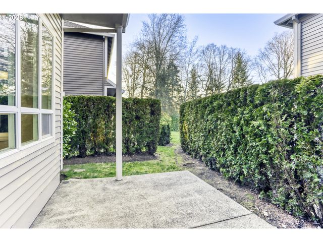 3696 CARMAN Dr, Lake Oswego, OR 97035