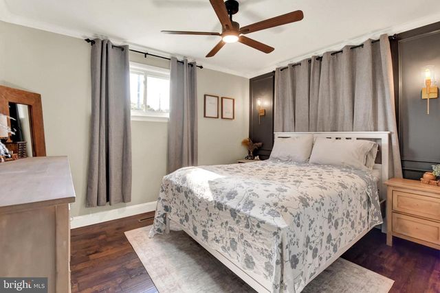 313 CHARLES RD, Mechanicsburg, PA 17050
