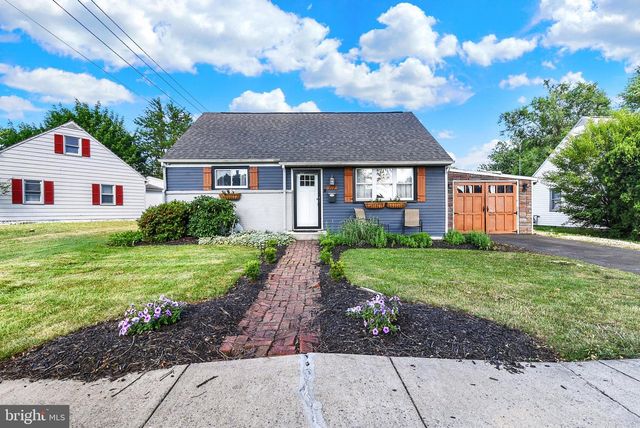 313 CHARLES RD, Mechanicsburg, PA 17050
