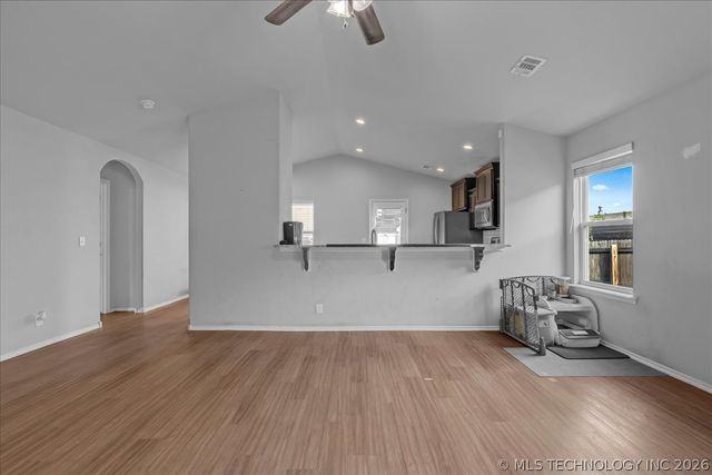 9044 S 254th East Avenue, Broken Arrow, OK 74014