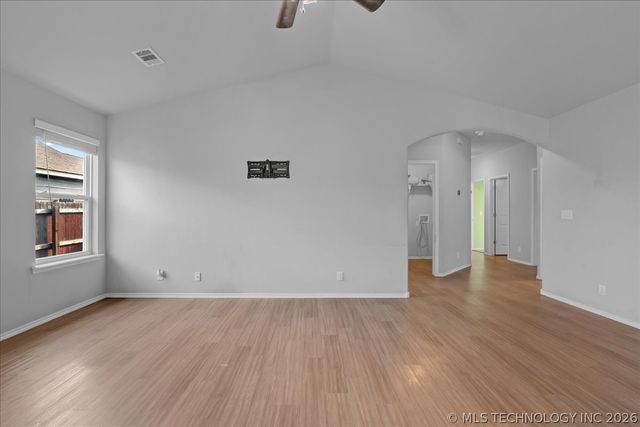 9044 S 254th East Avenue, Broken Arrow, OK 74014