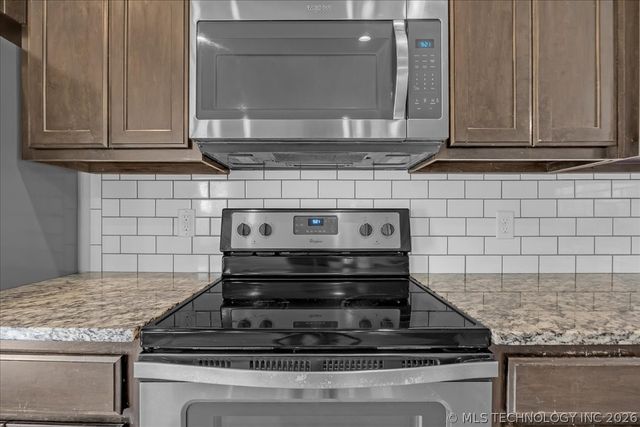 9044 S 254th East Avenue, Broken Arrow, OK 74014