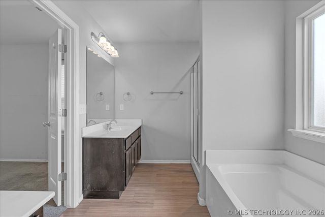 9044 S 254th East Avenue, Broken Arrow, OK 74014