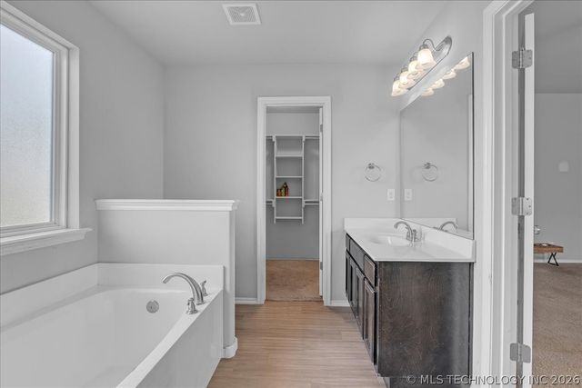 9044 S 254th East Avenue, Broken Arrow, OK 74014