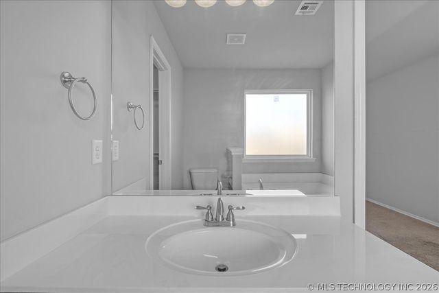 9044 S 254th East Avenue, Broken Arrow, OK 74014