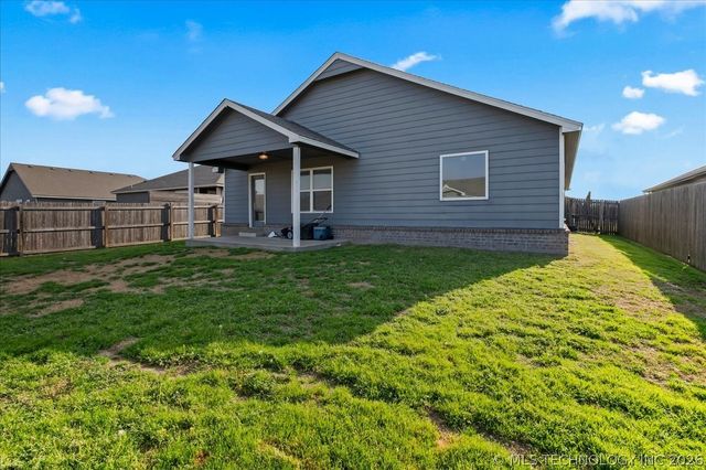 9044 S 254th East Avenue, Broken Arrow, OK 74014