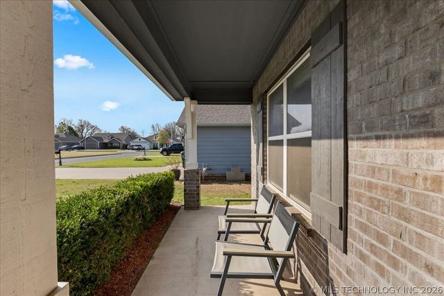 9044 S 254th East Avenue, Broken Arrow, OK 74014