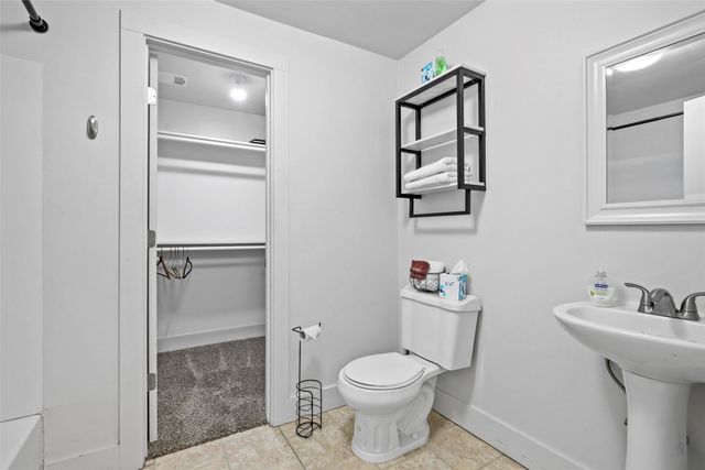1501 Lagonda Avenue, Fort Worth, TX 76164
