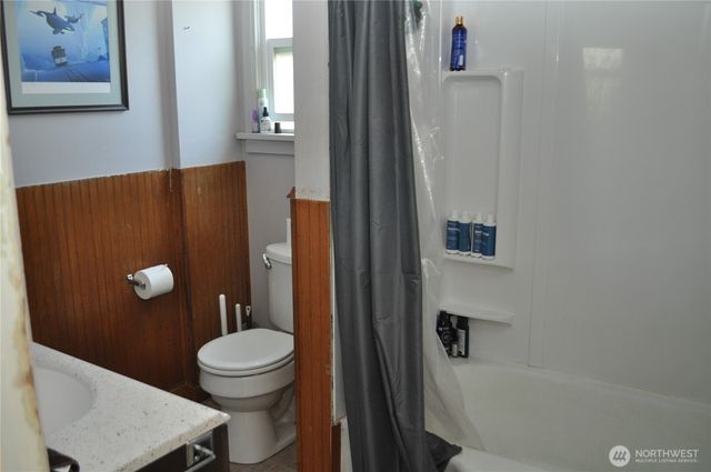 817 34th Street, Anacortes, WA 98221