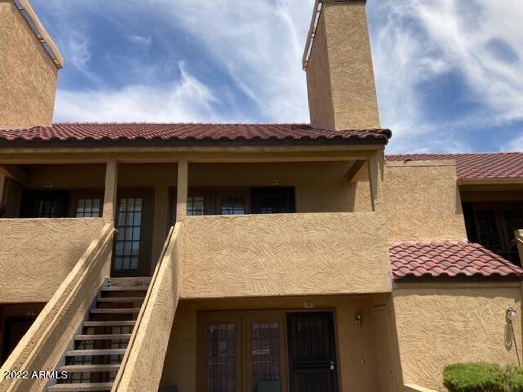 4901 S CALLE LOS CERROS Drive 238, Tempe, AZ 85282