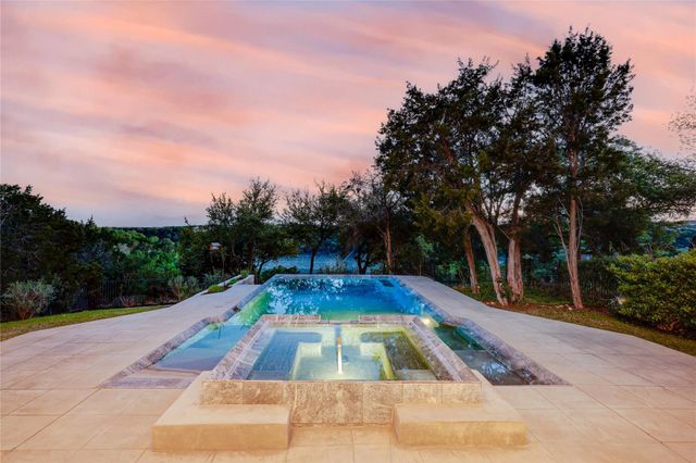 7302 Matisse Pointe DR, Jonestown, TX 78645