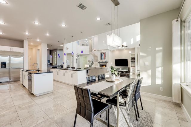 7302 Matisse Pointe DR, Jonestown, TX 78645