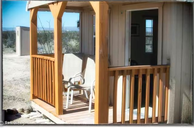 453 La Roja Lane, Terlingua, TX 79852