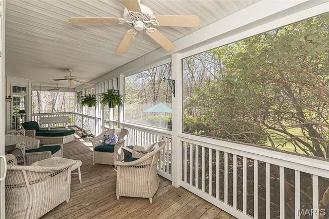 136 Crescent Bluff Drive, Eureka, MO 63025