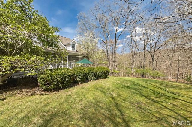 136 Crescent Bluff Drive, Eureka, MO 63025