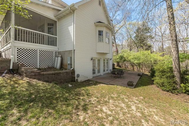 136 Crescent Bluff Drive, Eureka, MO 63025