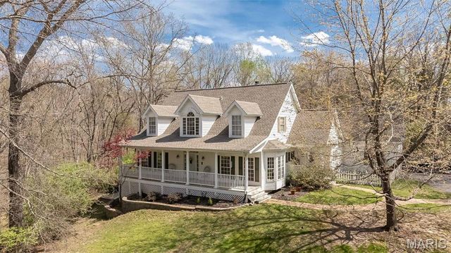 136 Crescent Bluff Drive, Eureka, MO 63025