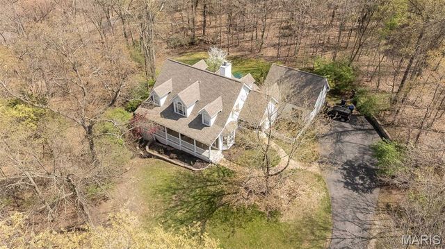 136 Crescent Bluff Drive, Eureka, MO 63025
