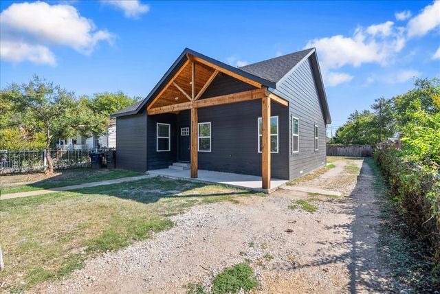 3610 N Nichols Street, Fort Worth, TX 76106