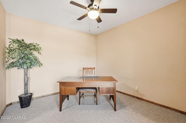 646 E Bent Branch Place, Green Valley, AZ 85614