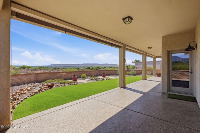 646 E Bent Branch Place, Green Valley, AZ 85614