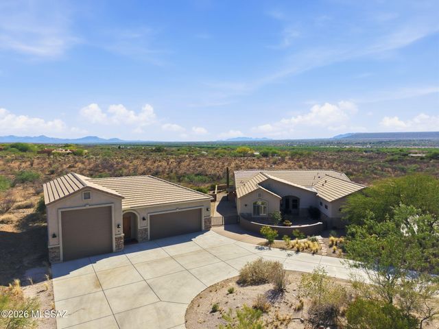 646 E Bent Branch Place, Green Valley, AZ 85614