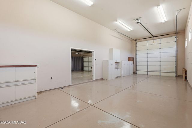 646 E Bent Branch Place, Green Valley, AZ 85614