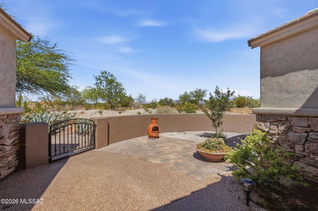 646 E Bent Branch Place, Green Valley, AZ 85614