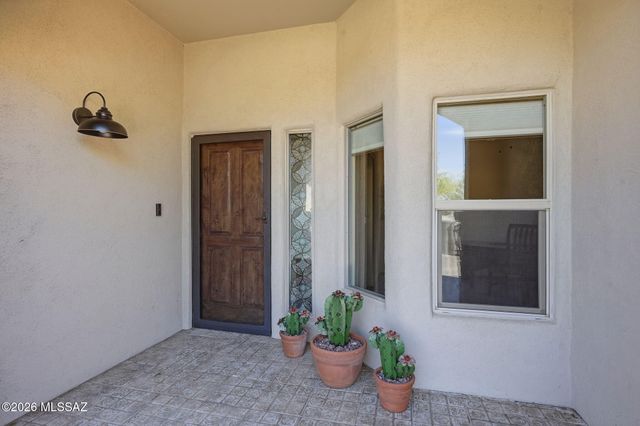 646 E Bent Branch Place, Green Valley, AZ 85614