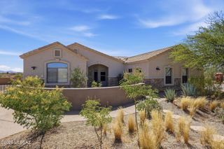 646 E Bent Branch Place, Green Valley, AZ 85614