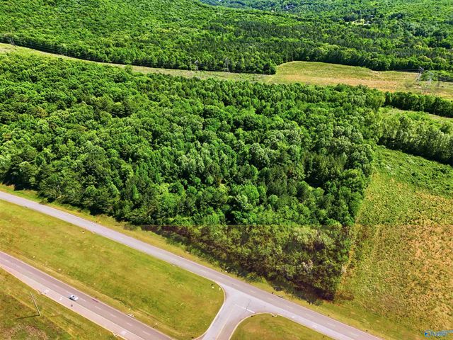 5.2 Bob Wade Lane, Huntsville, AL 35810