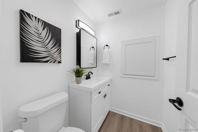 2694 Vendome Avenue, Rochester Hills, MI 48309