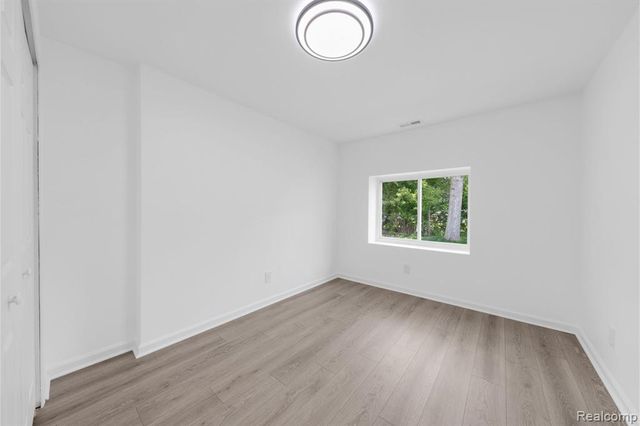 2694 Vendome Avenue, Rochester Hills, MI 48309