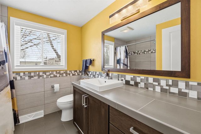 1038 MARTIN AVENUE, Fond Du Lac, WI 54935