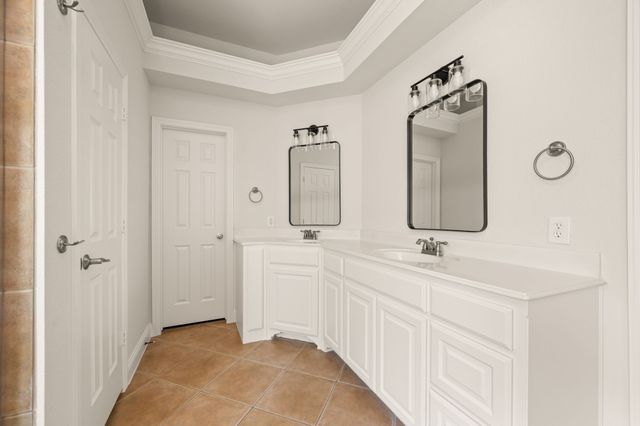 6109 Lake Way, North Richland Hills, TX 76180