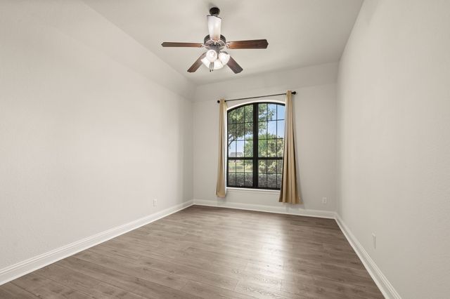 6109 Lake Way, North Richland Hills, TX 76180