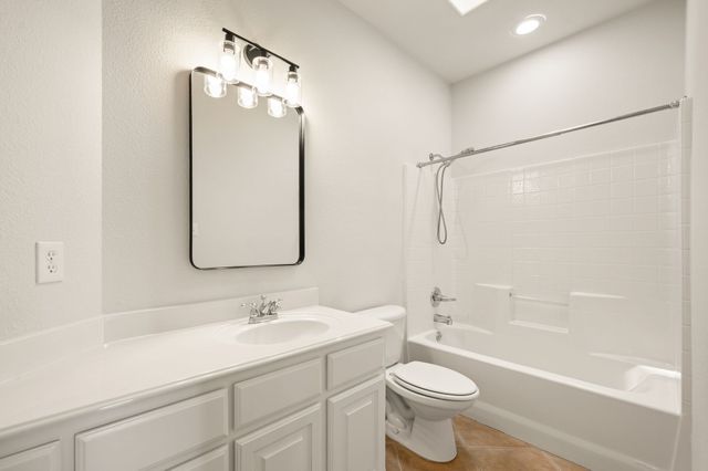 6109 Lake Way, North Richland Hills, TX 76180