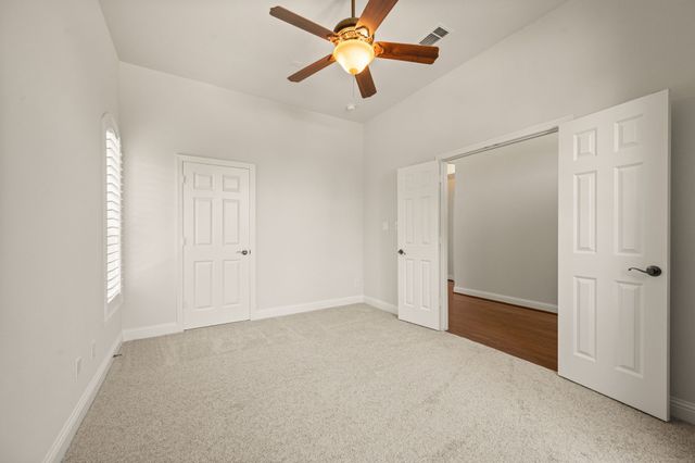 6109 Lake Way, North Richland Hills, TX 76180