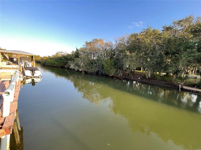 217 GARY AVENUE, Oak Hill, FL 32759